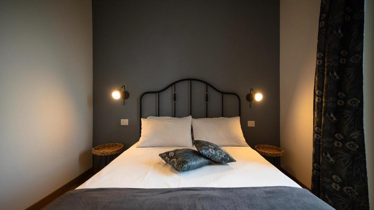 Apartamento La Mascarana Lesa Habitación foto